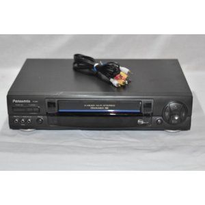 Panasonic PV-9661 VCR 4-Head Recorder with A/V cords